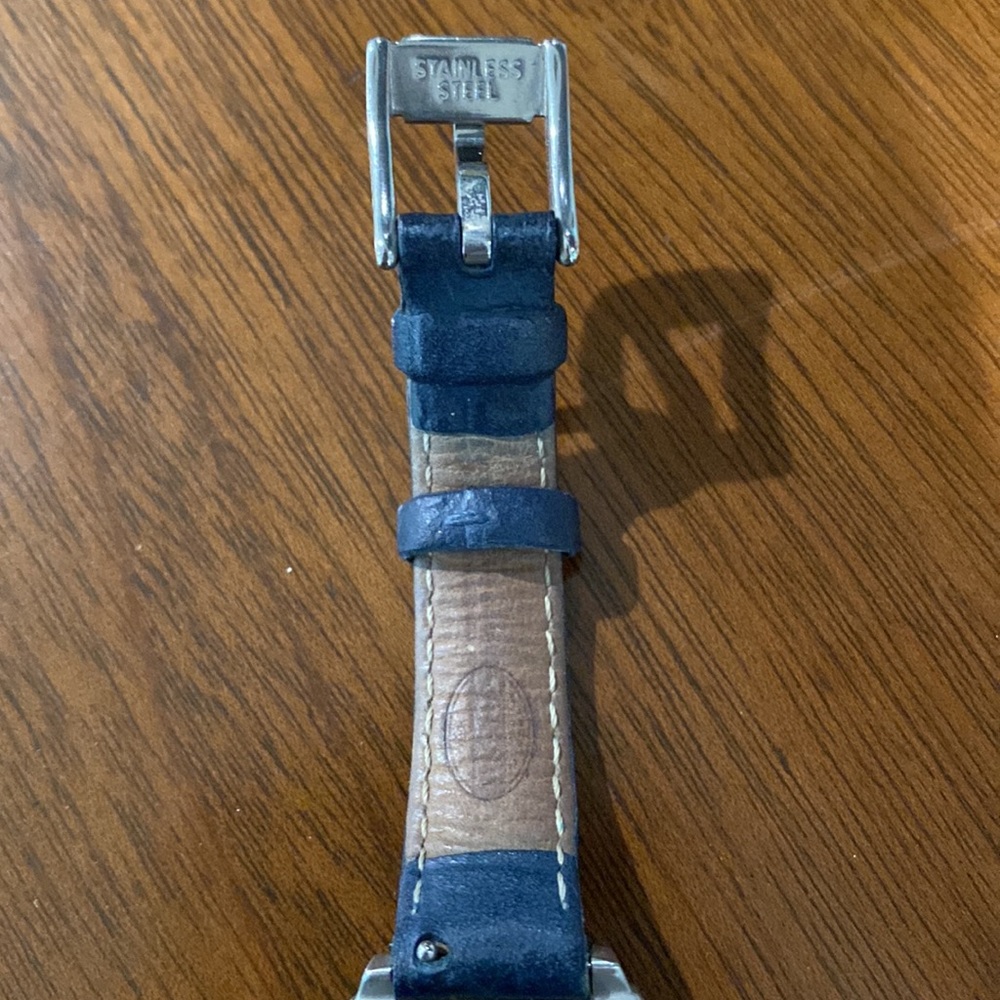 Fossil Watch - Picture 4 of 8